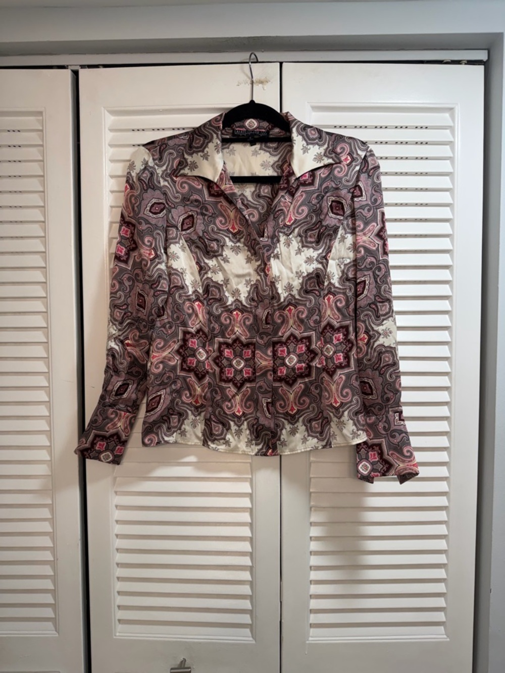 Lafayette 148 New York Pink, Burgundy,  and Cream Paisley Button-Down Silk Shirt